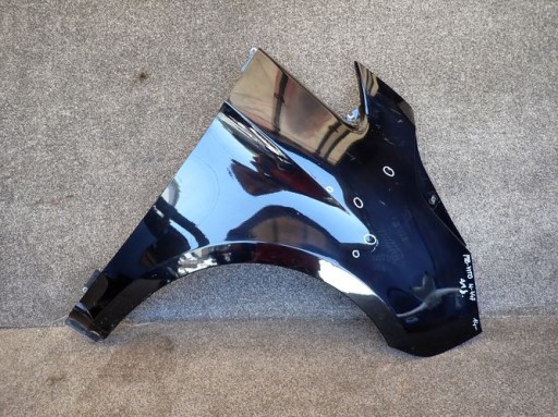 MERCEDES VIANO W447 447 AMG 14- BLATOBRAN DESNA STRANA PREDNJA