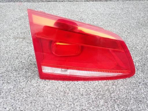 VW PASSAT B7 KARAVAN LAMPA FAR LIJEVA STRANA ZADNJA  ZADNJI W GEPEKA