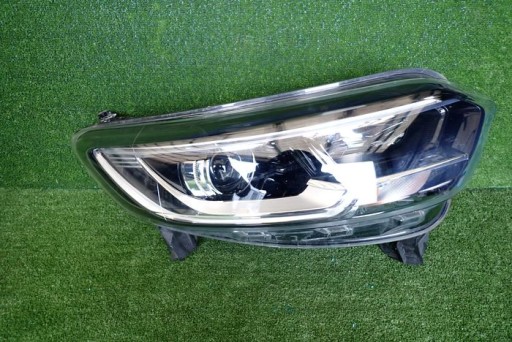 RENAULT KADJAR REDIZAJN 18- FAR DESNA STRANA LAMPA