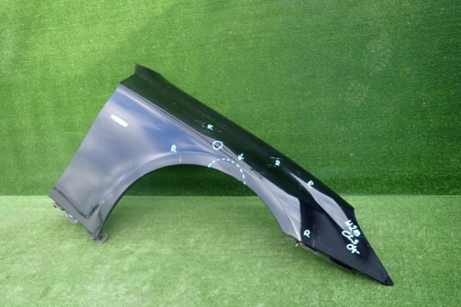 MERCEDES W219 219 CLS BLATOBRAN DESNA STRANA PREDNJA