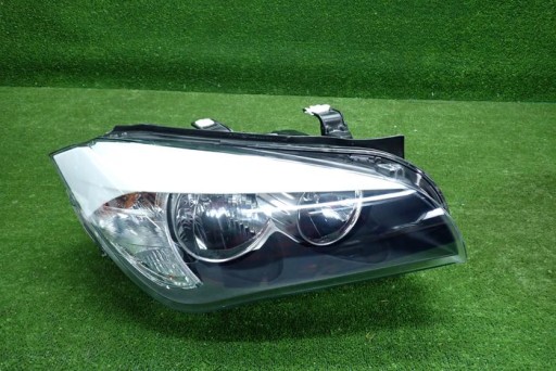 BMW X1 E84 REDIZAJN 12- FAR DESNA STRANA LAMPA