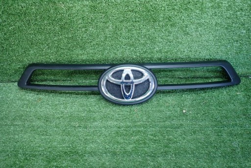 TOYOTA HILUX VIII 8 20- MASKA