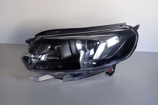OPEL ZAFIRA C VIVARO D 16- FAR LIJEVA STRANA LAMPA 9832837680-00