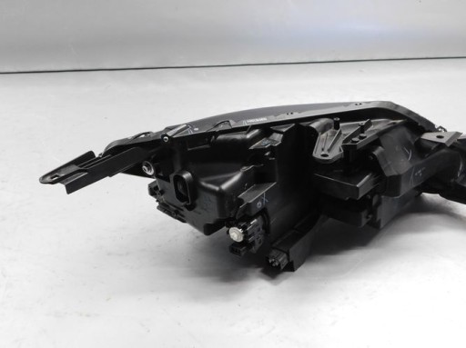 MITSUBISHI L200 FULL LED 19- FAR LIJEVA STRANA MITSUBISHI L200 FULL LED 19- FAR LIJEVA STRANA