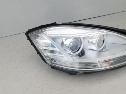 MERCEDES W221 S-KLASA XENON REDIZAJN FAR DESNA STRANA