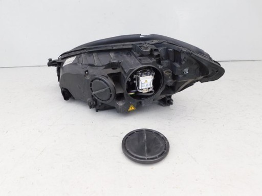 MERCEDES W221 S-KLASA XENON REDIZAJN FAR DESNA STRANA