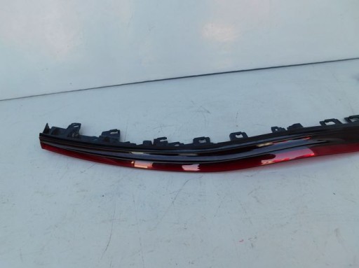 TOYOTA PRIUS IV 17- LAMPA FAR SVIJETLO STOP