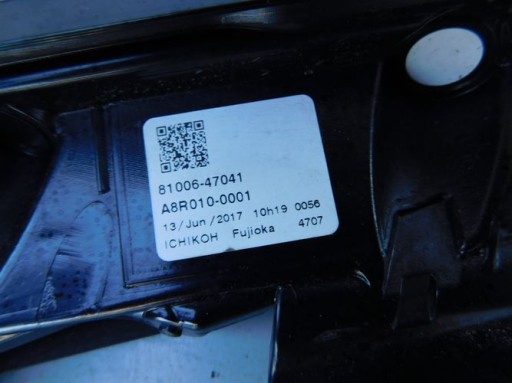 TOYOTA PRIUS IV 17- LAMPA FAR SVIJETLO STOP
