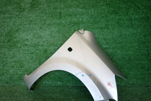 DAIHATSU SIRION 05- BLATOBRAN DESNA STRANA PREDNJA