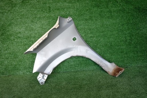 DAIHATSU SIRION 05- BLATOBRAN DESNA STRANA PREDNJA