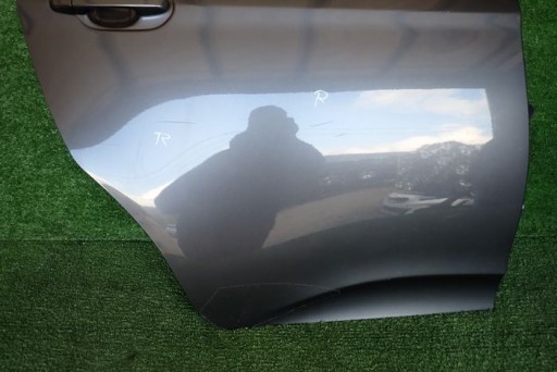 TOYOTA VERSO S 10- VRATA DESNA  ZADNJA ZADNJI