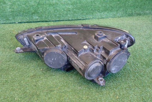 VW SCIROCCO 08- FAR DESNA STRANA LAMPA