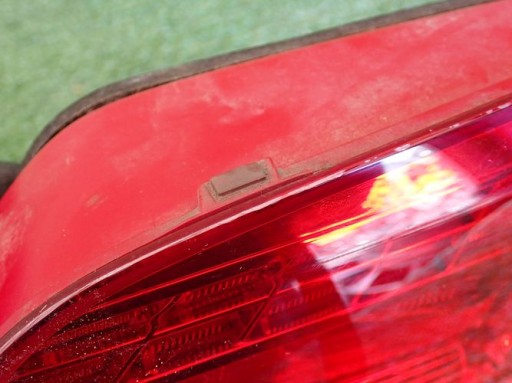 VW PASSAT B7 LAMPA FAR DESNA STRANA ZADNJA  ZADNJI W GEPEKA