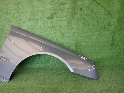 MERCEDES W209 209 CLK BLATOBRAN DESNA STRANA PREDNJA