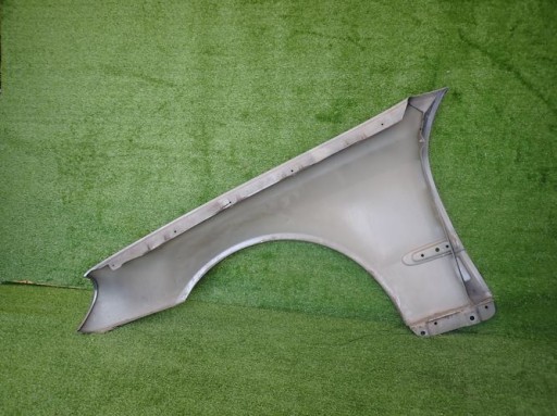 MERCEDES W209 209 CLK BLATOBRAN DESNA STRANA PREDNJA