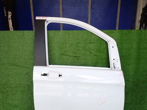 MERCEDES VITO 447 W447 VIANO 14- VRATA DESNA  PREDNJA STRANA