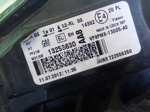 OPEL MERIVA B 10- FAR DESNA STRANA LAMPA