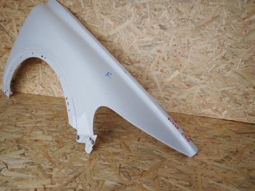 VOLVO C30 BLATOBRAN DESNA STRANA PREDNJA