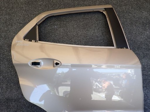 FORD ECOSPORT 12- VRATA DESNA ZADNJA ZADNJI FORD ECOSPORT 12- VRATA DESNA ZADNJA ZADNJI