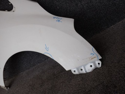 TOYOTA VERSO 09- BLATOBRAN DESNA STRANA PREDNJA