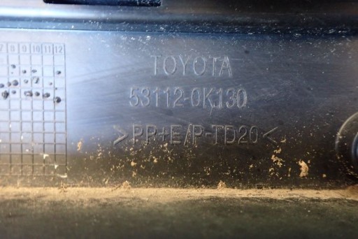 TOYOTA HILUX VIII 8 15- BRANIK PREDNJA STRANA