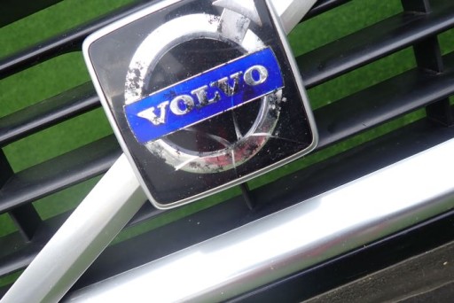 VOLVO C30 R-DESIGN 10- BRANIK PREDNJA STRANA