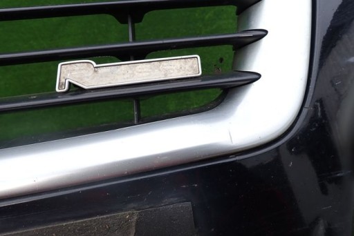 VOLVO C30 R-DESIGN 10- BRANIK PREDNJA STRANA