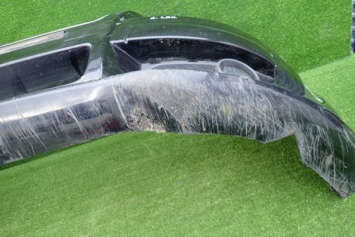 VOLVO C30 R-DESIGN 10- BRANIK PREDNJA STRANA