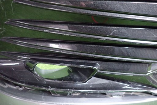 TOYOTA CAMRY VIII 8 REDIZAJN 21- BRANIK PREDNJA STRANA