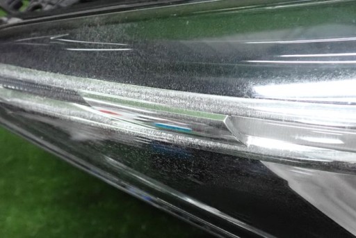 INFINITY Q30 QX30 15- FAR DESNA STRANA LAMPA