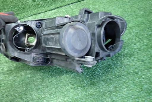 VW SCIROCCO 08-14 FAR DESNA STRANA LAMPA