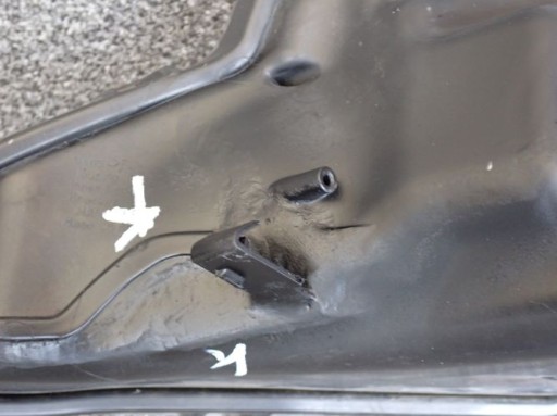 TOYOTA VERSO REDIZAJN 13- FAR DESNA STRANA LAMPA LEČA