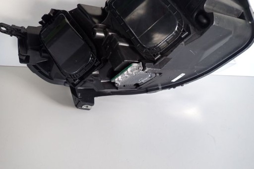 OPEL ZAFIRA C VIVARO D 16- FAR LIJEVA STRANA LAMPA 9832837680-00 OPEL ZAFIRA C VIVARO D 16- FAR LIJEVA STRANA LAMPA 9832837680-00