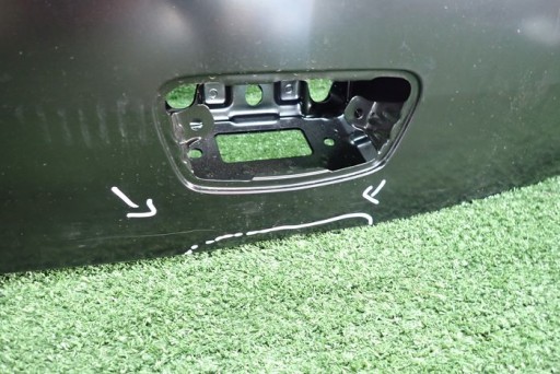 CHEVROLET TAPA BAUL TRACKER GEPEK ZADNJA ZADNJI CHEVROLET TAPA BAUL TRACKER GEPEK ZADNJA ZADNJI
