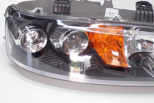 FIAT PUNTO II 99- FAR DESNA STRANA LAMPA 67751505 FIAT PUNTO II 99- FAR DESNA STRANA LAMPA 67751505