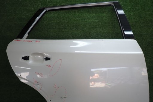 SUBARU OUTBACK 18- VRATA DESNA ZADNJA ZADNJI SUBARU OUTBACK 18- VRATA DESNA ZADNJA ZADNJI