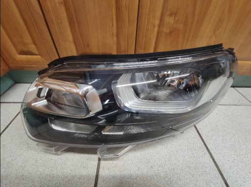 LAMPA FAR PREDNJA STRANA CITROEN JUMPY III SPACETOURER