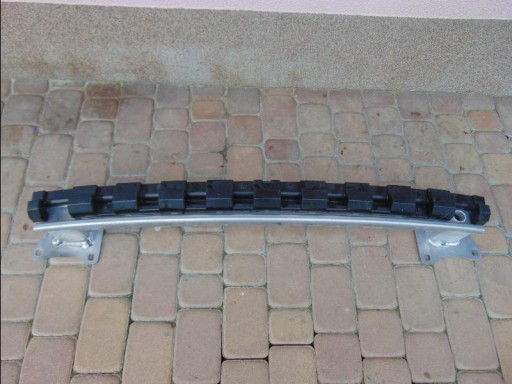 GREDA BRANIKA ZADNJA  STRANA JAGUAR E-PACE E PACE