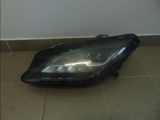 LAMPA FAR PREDNJA STRANA JAGUAR E-PACE E PACE FULL LED