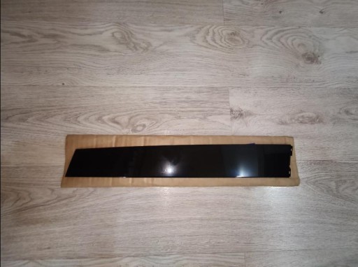 VOLVO XC90 I 8663887 POKLOPAC LAJSNA STUB VRATA PREDNJA STRANA DESNA