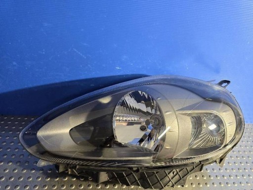 FIAT GRANDE PUNTO EVO 89102044 LAMPA FAR PREDNJA STRANA LIJEVA