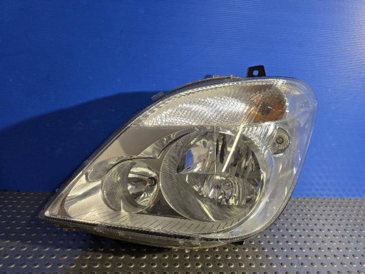 MERCEDES-BENZ SPRINTER W906 06- A9068200161 LAMPA FAR PREDNJA STRANA LIJEVA ODLIČNO STANJE