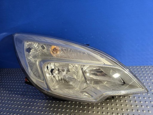 OPEL MERIVA II B 13253630 LAMPA FAR PREDNJA STRANA DESNA