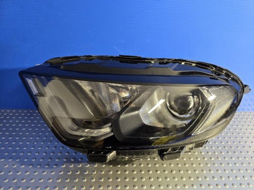 FORD ECOSPORT REDIZAJN FULL LED STARI CRNI MN15-13E015-CE LAMPA FAR PREDNJA STRANA