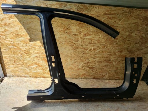 VOLVO XC70 V70 XC-70 07-16 GOLI OPLATA PRAG DESNA STRANA