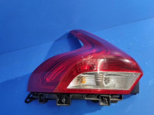 VOLVO V40 V-40 II 12-16 31395844 LAMPA FAR ZADNJA  ZADNJI LIJEVA STRANA