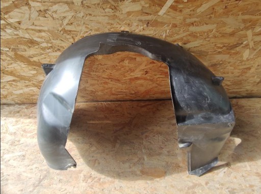 PVC BLATOBRANA PREDNJA STRANA LIJEVA VOLVO XC90 I XC-90 31353708