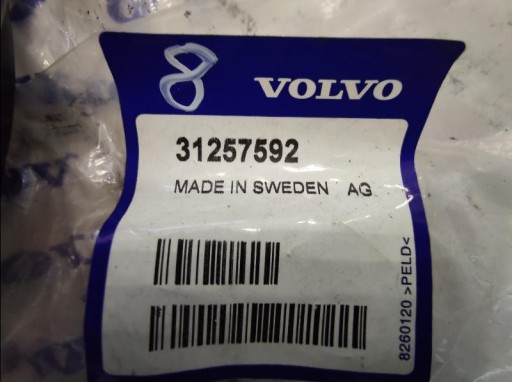 INSTALACIJA POKLOPAC OTVORA VUČE VOLVO S40 V50 31257592
