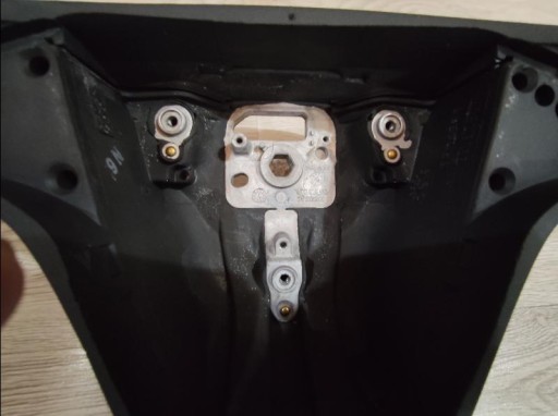 VOLAN VOLVO C30 C70 S40 31201774 NOVO