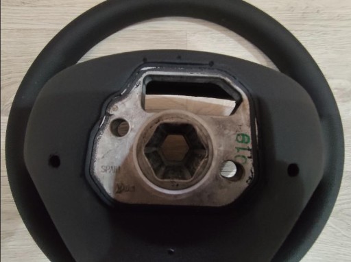 VOLAN VOLVO C30 C70 S40 31201774 NOVO